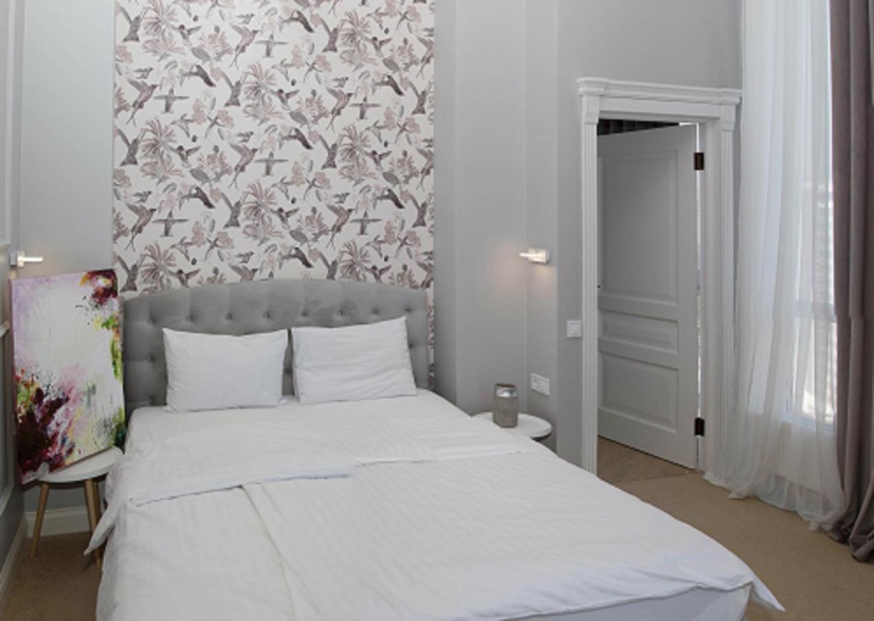 Apart Hotel Greenwood Near Sea Одеса Екстериор снимка